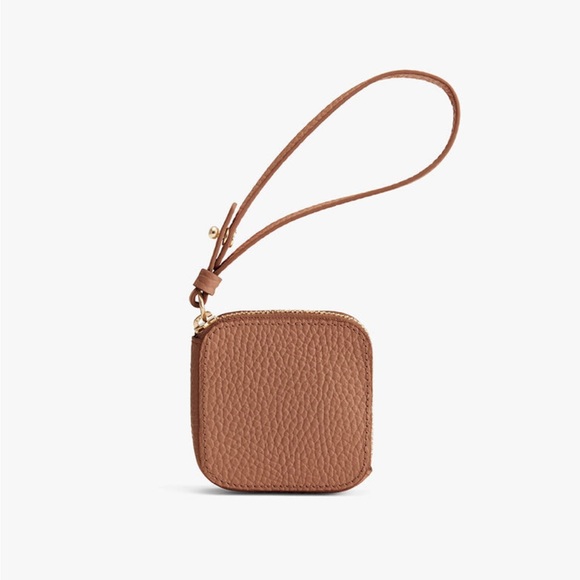 Cuyana Bags Cuyana Airpod Case In Caramel Pebbled Leather Poshmark